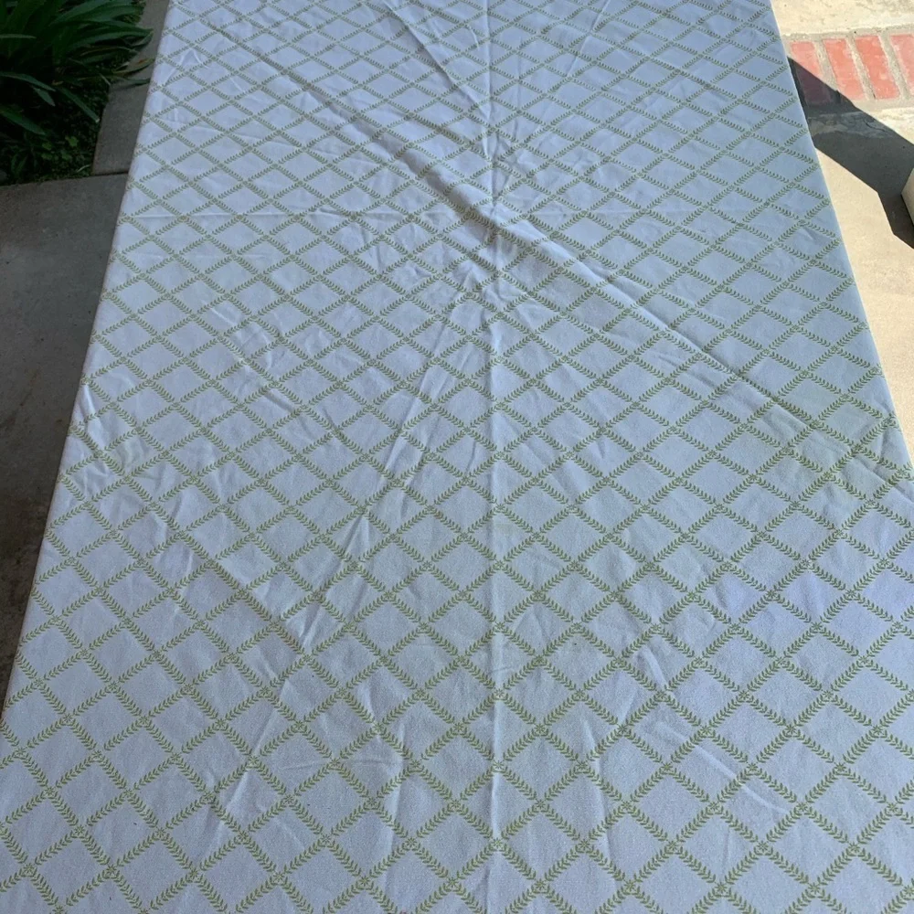 Table cloths